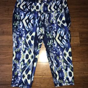 Colorful ActiveWear Capri Leggings